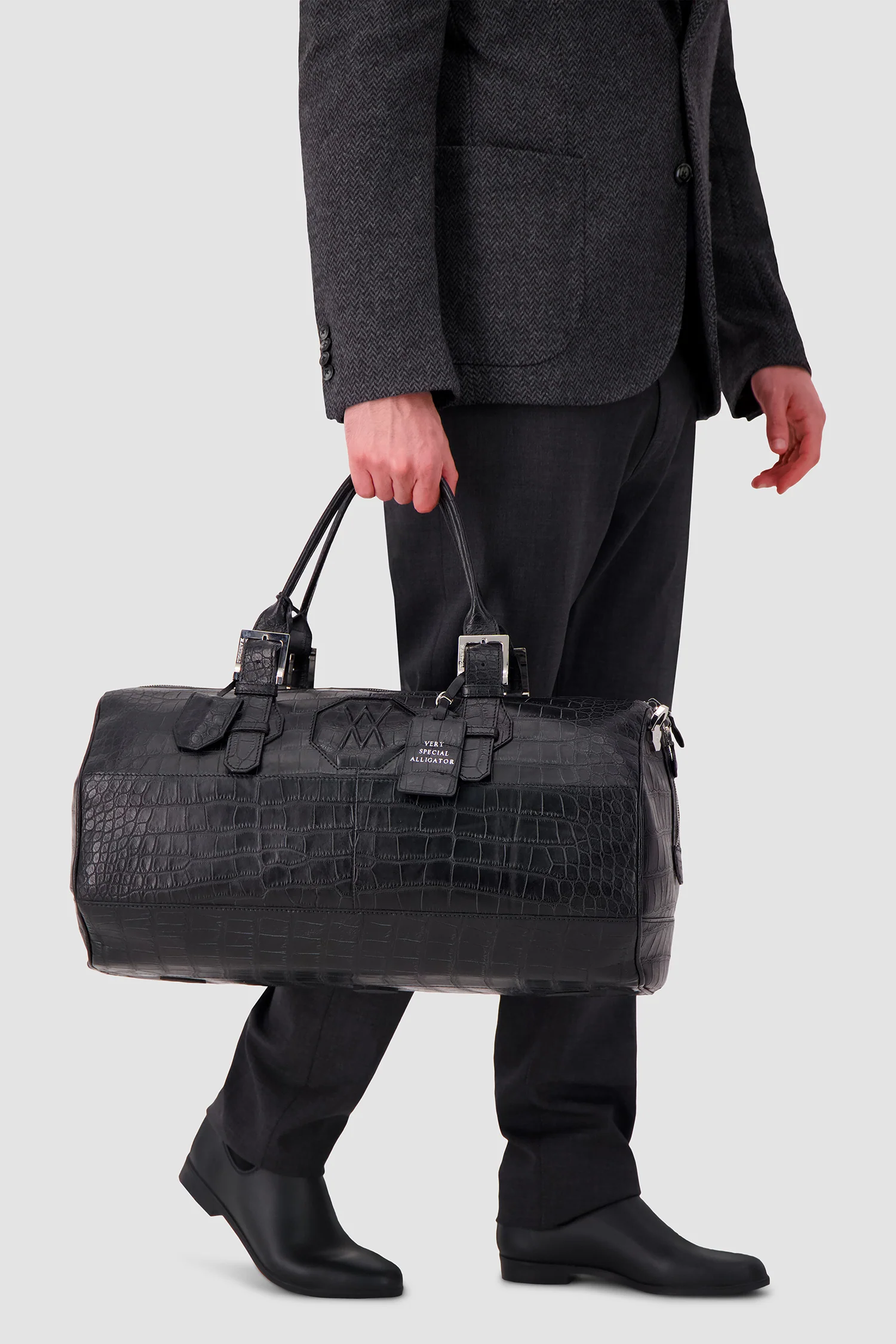 Artioli Alligator Duffel Bag - Image 10