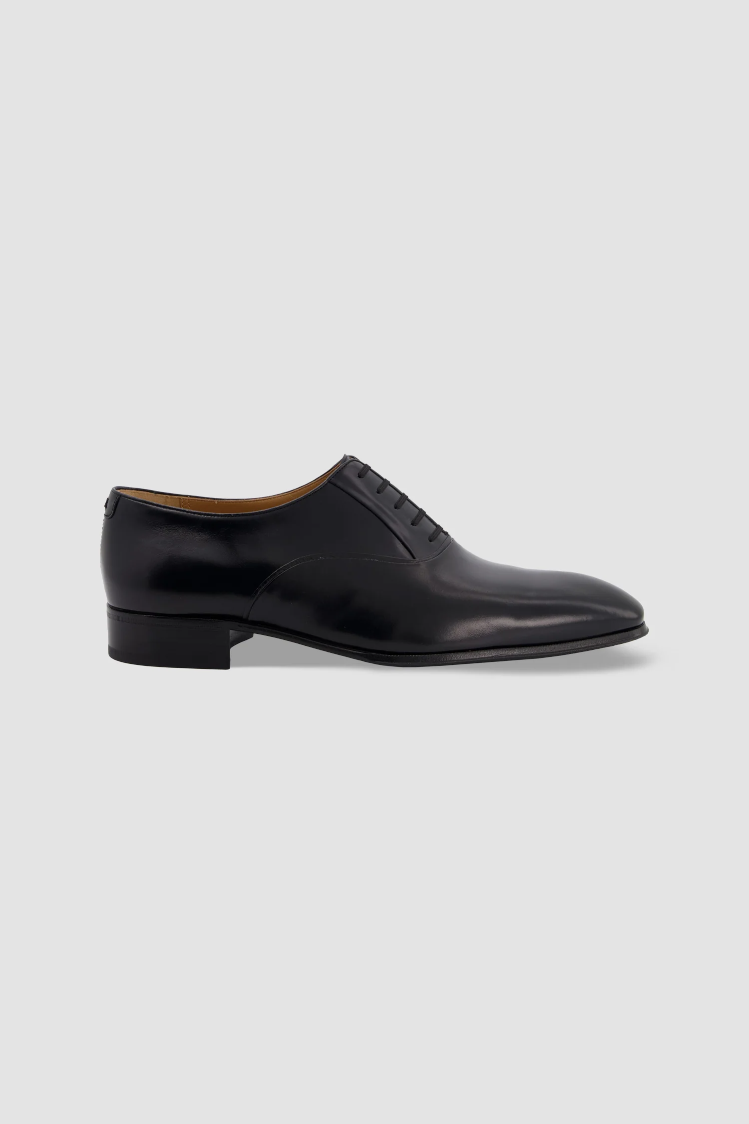 Artioli Black Classic 5 Lace
