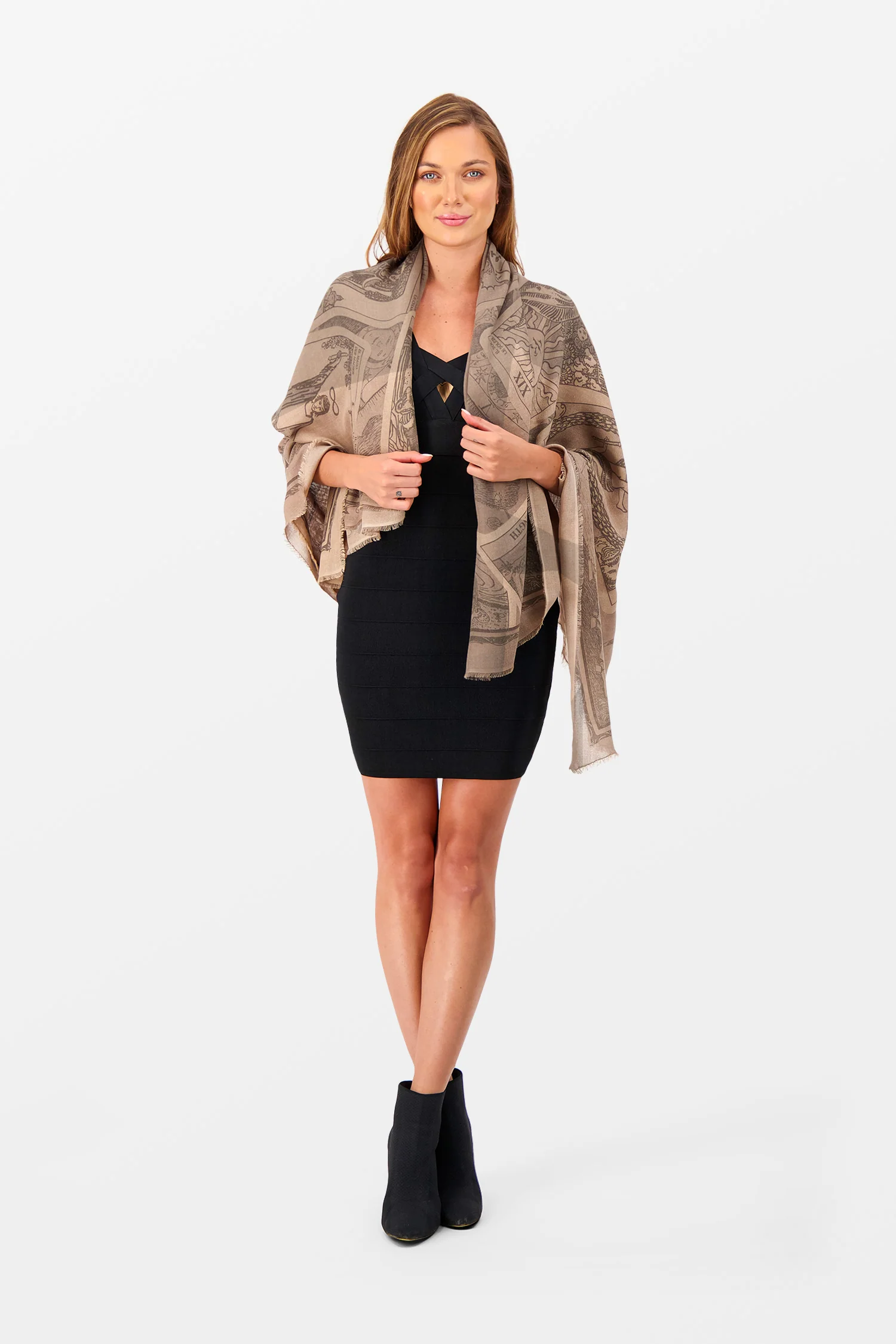 Faliero Sarti Beige Luck - Image 4