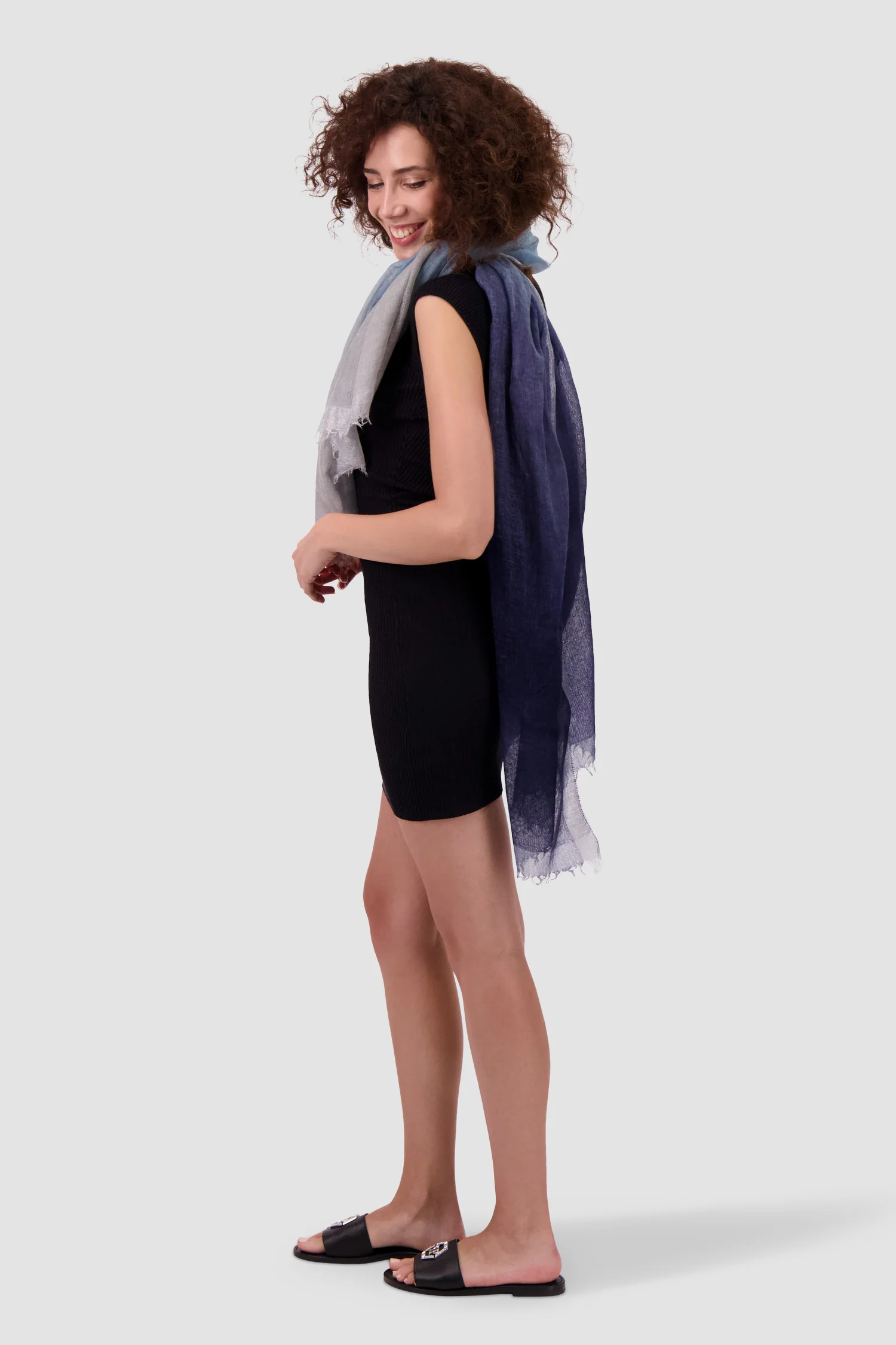 Faliero Sarti Navy Saura - Image 4