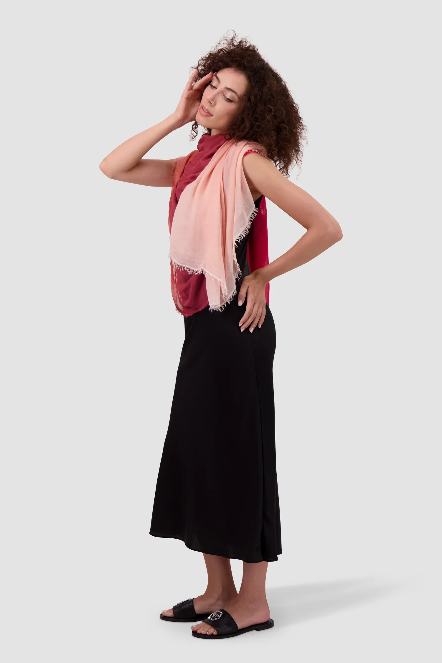 Faliero Sarti Red/Beige New Amante - Image 4