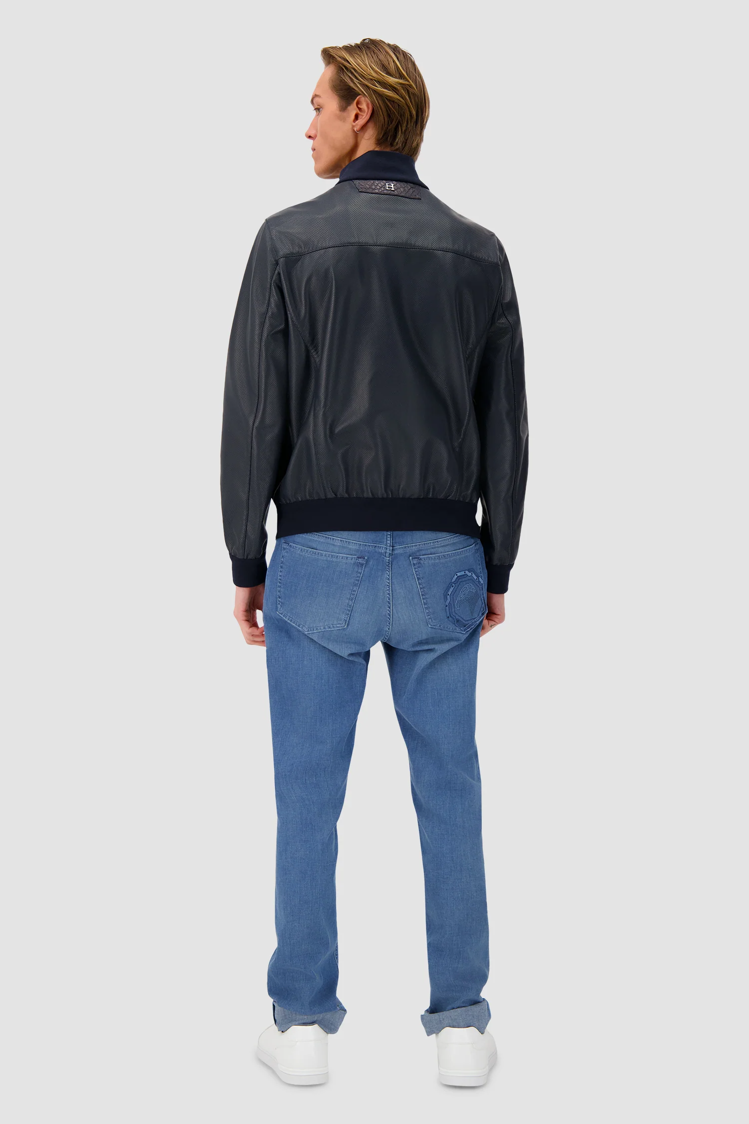 Hettabretz Navy Blouson with Caiman - Image 5