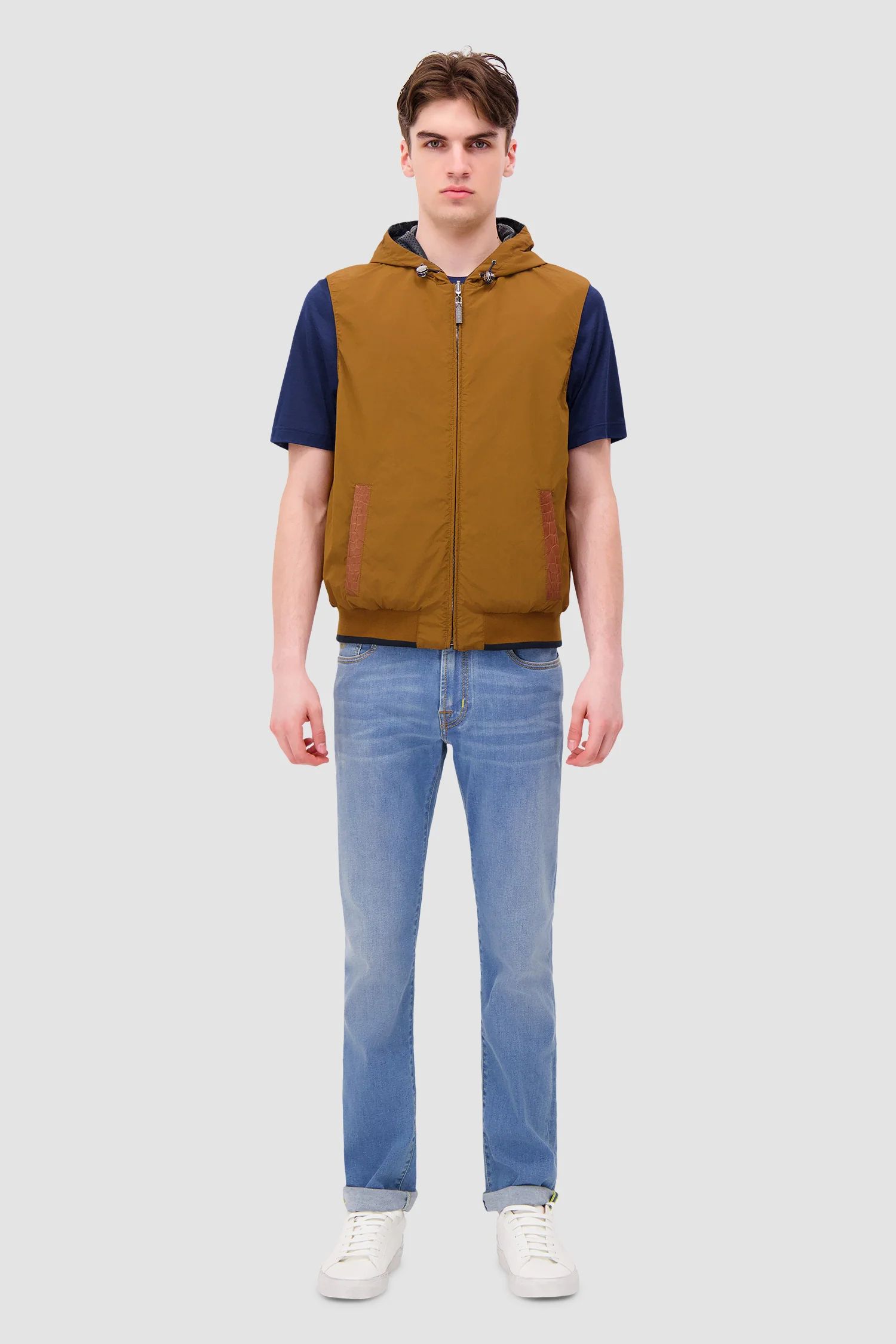 Hettabretz Navy/Brown Reversible Vest - Image 6