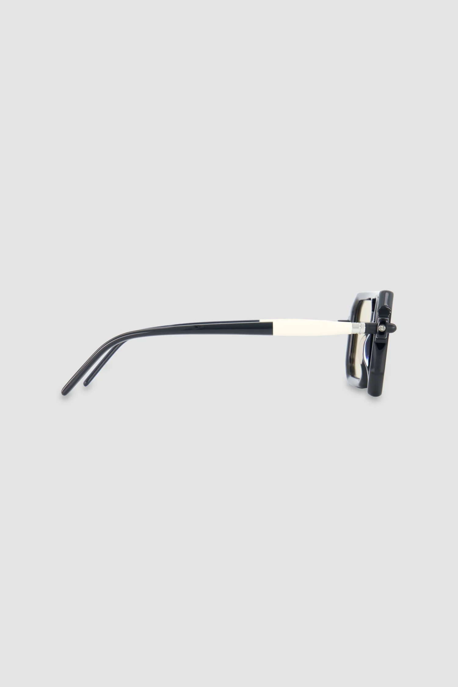 Kuboraum Black/Ivory Sunglasses - Image 3