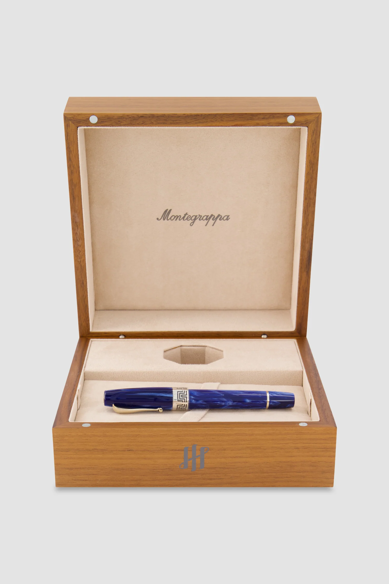 Montegrappa Extra 1930 Fountain Pen, Mediterranean Blue MEDIUM - Image 3