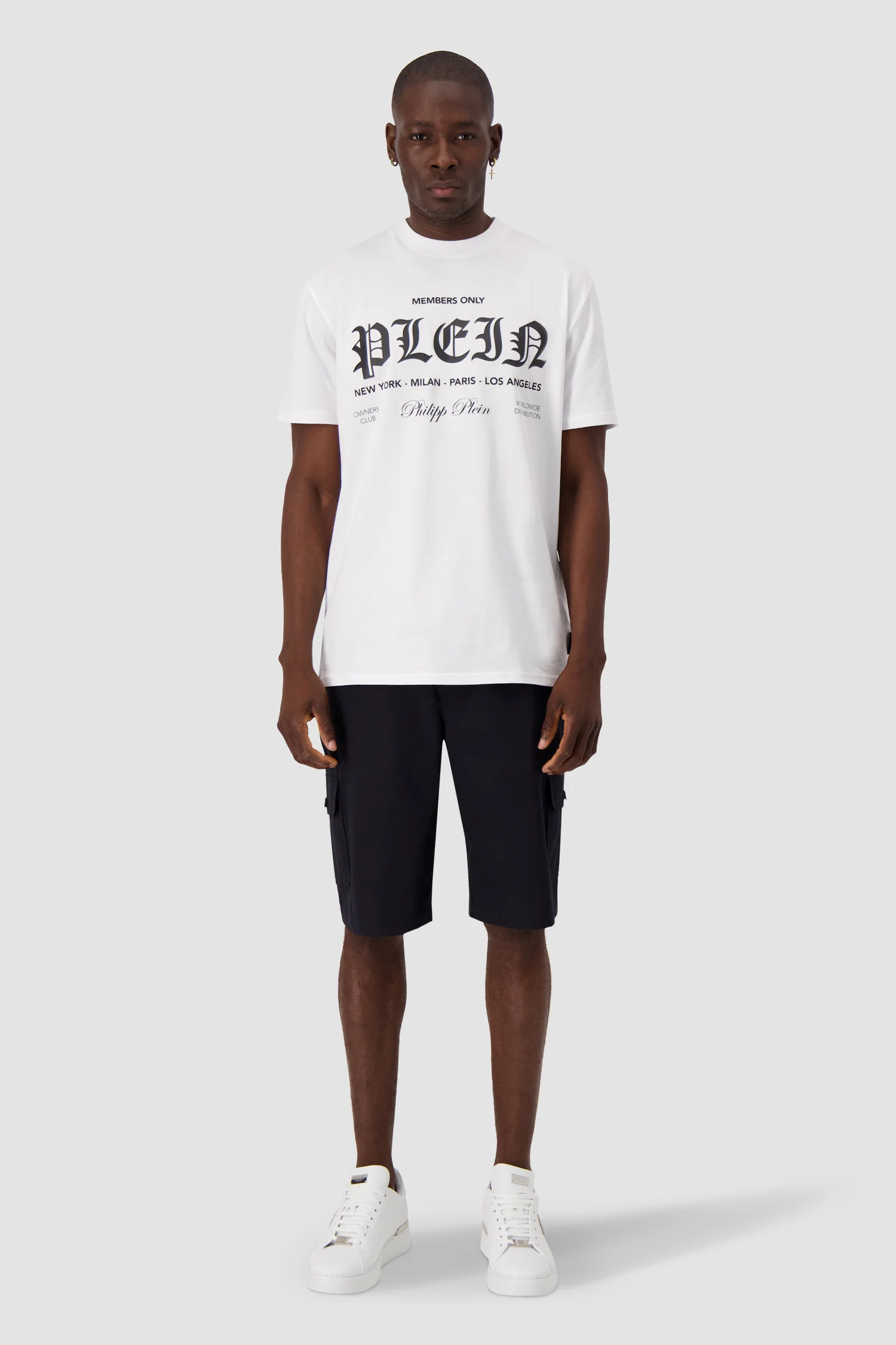 Philipp Plein Black Cargo Shorts - Image 5