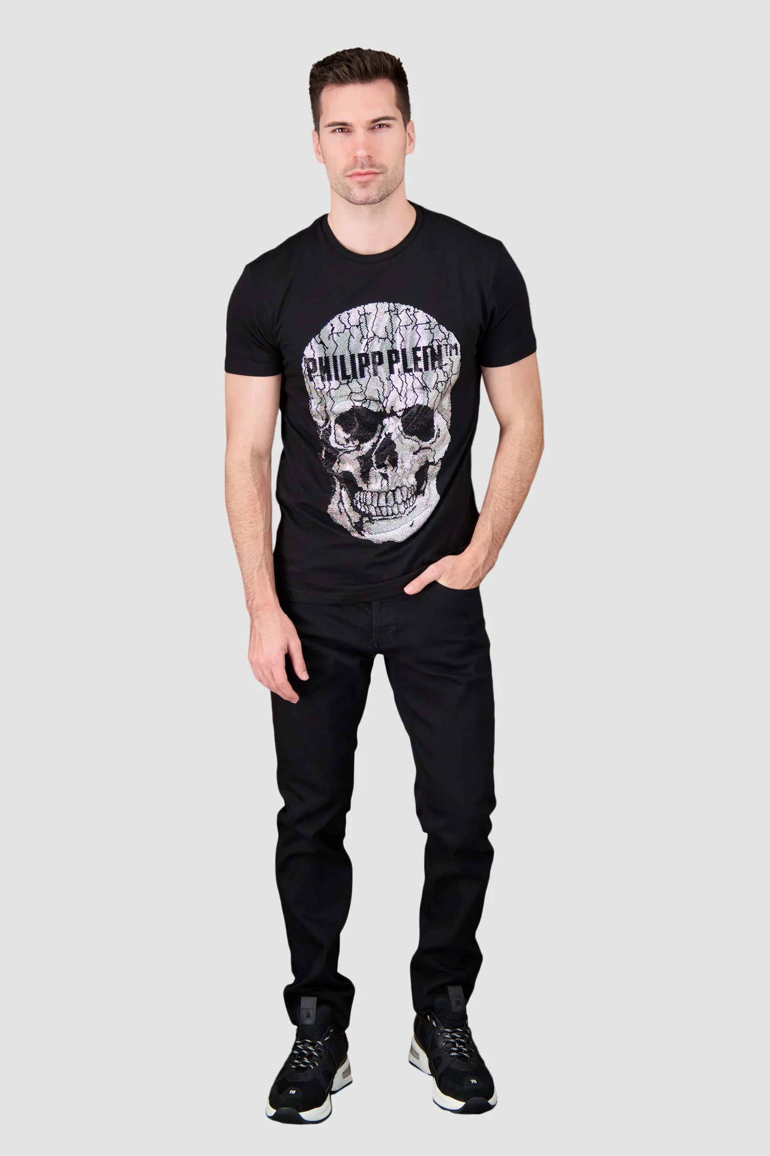 Philipp Plein Black Round Neck SS Skull Rhinestone T-Shirt - Image 2