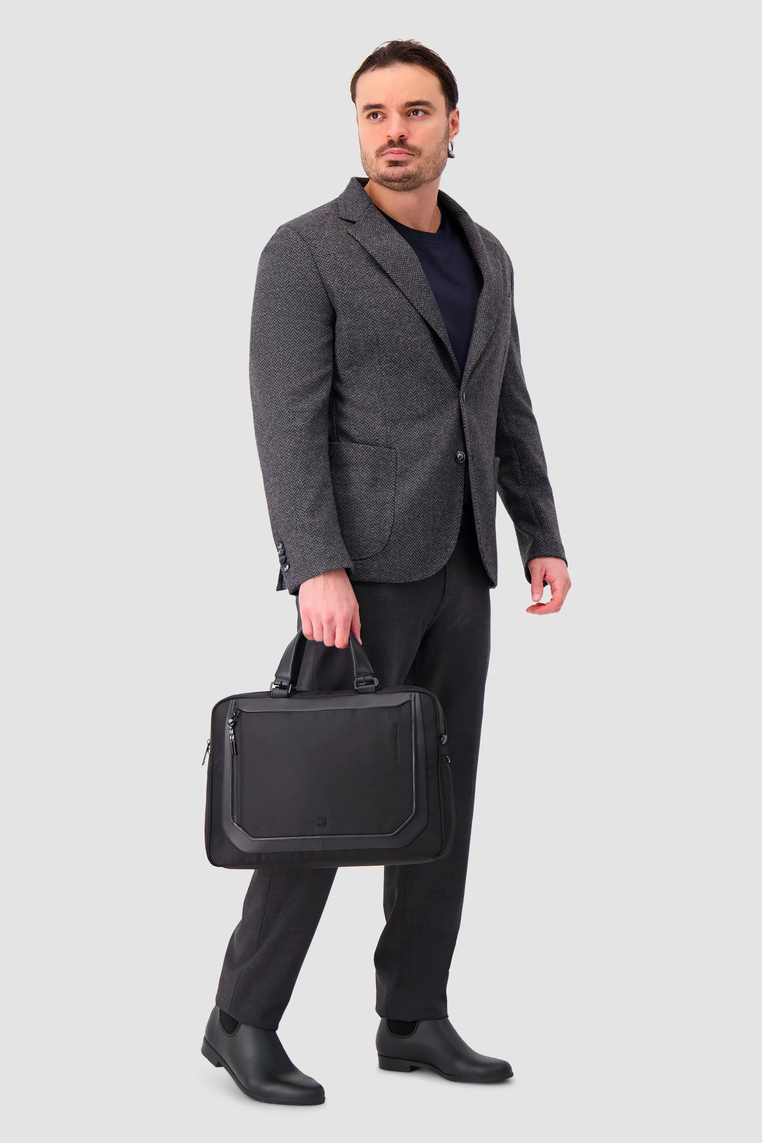 Piquadro Black 15.6" Laptop Bag - Image 8