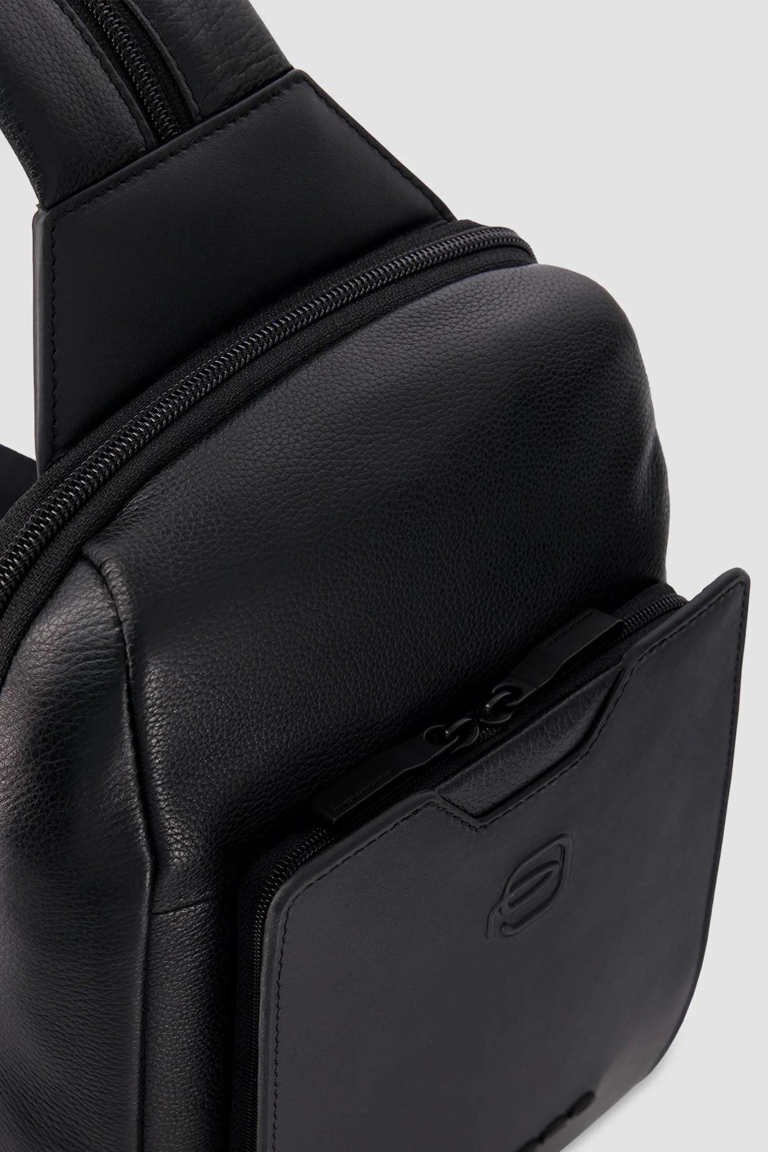 Piquadro Black Convertible to Backpack Sling Bag - Image 6
