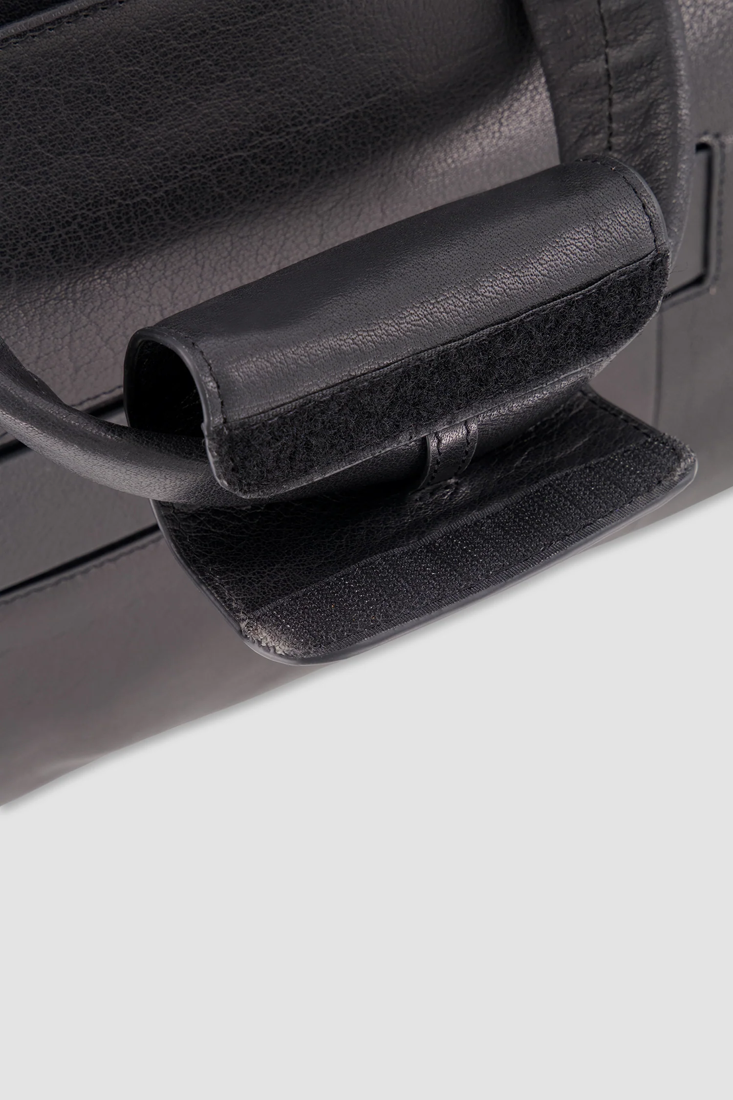 Piquadro Black Duffel Bag - Image 6