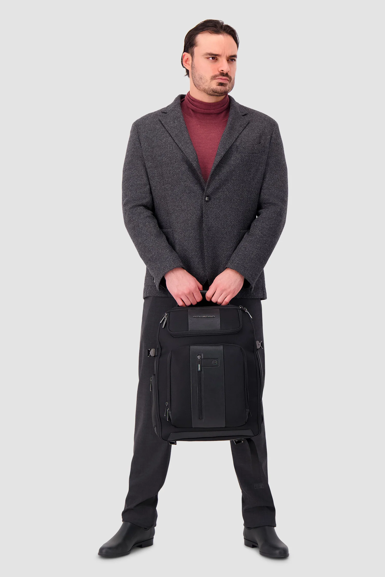 Piquadro Black Expandable Travel Laptop Backpack 15.6" - Image 9