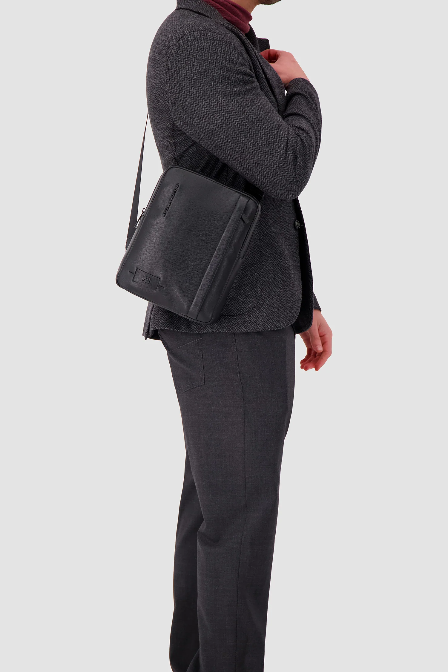 Piquadro Black Leather Crossbody Bag - Image 10