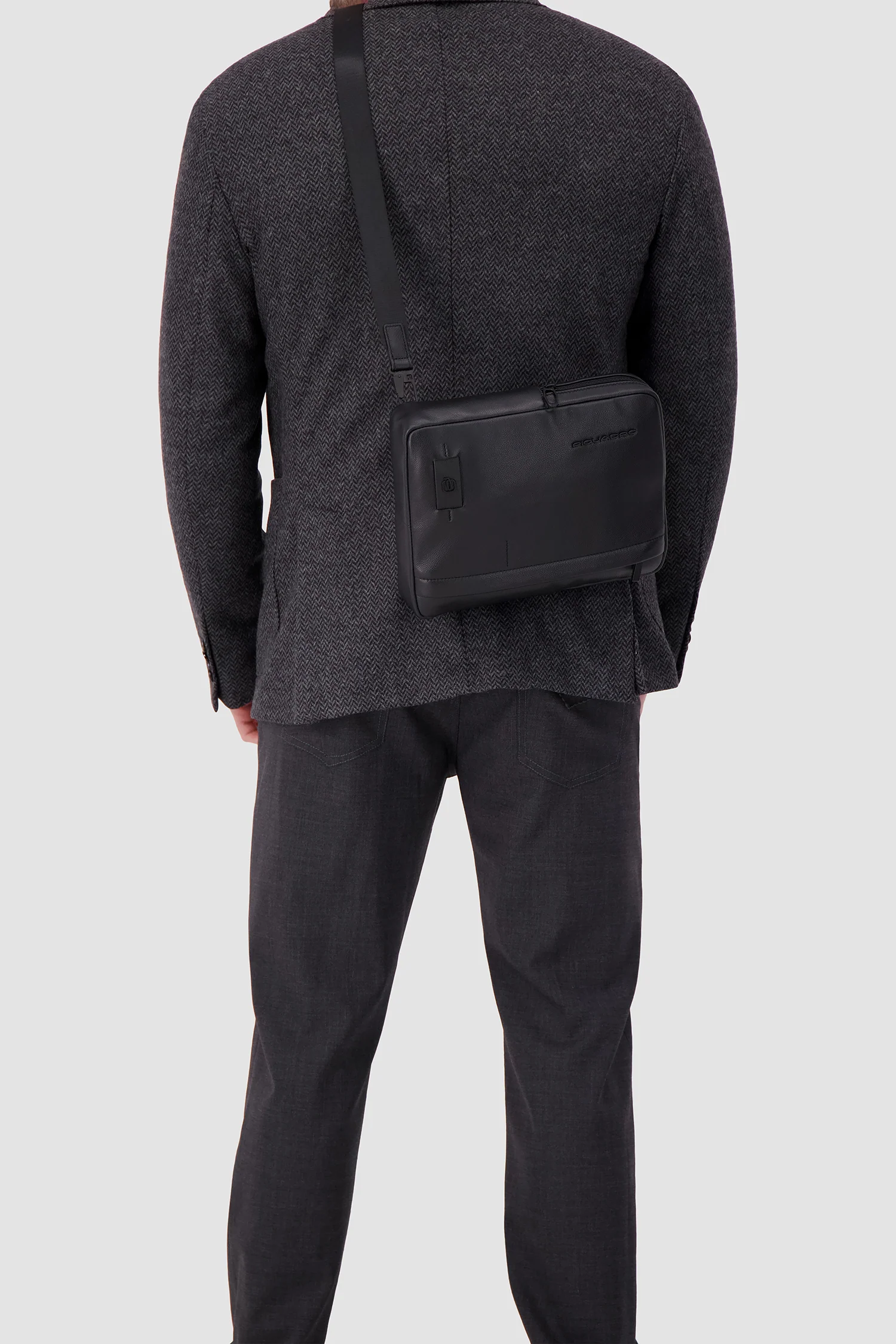 Piquadro Black Leather Crossbody Bag - Image 11