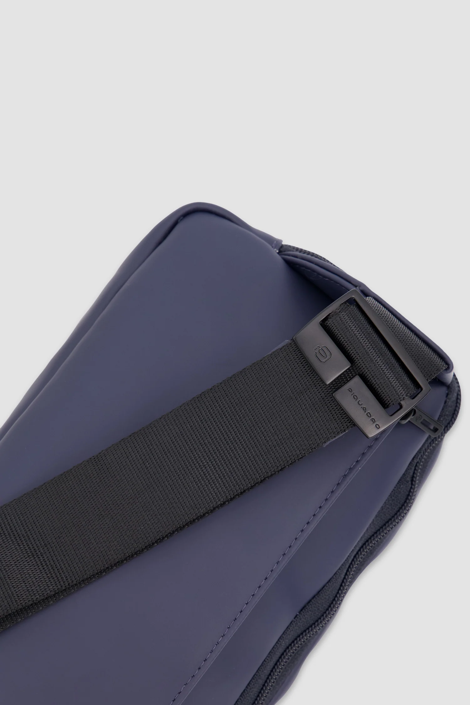 Piquadro Blue Crossbody Bag - Image 5