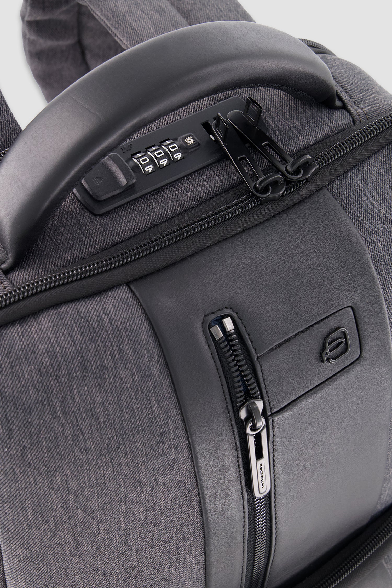 Piquadro Charcoal/Black Fast-Check Laptop Backpack 15.6" - Image 3