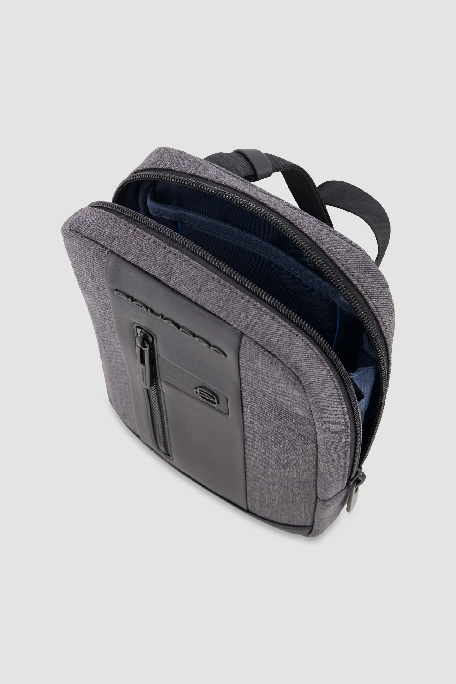 Piquadro Grey/Black Crossbody Bag - Image 5