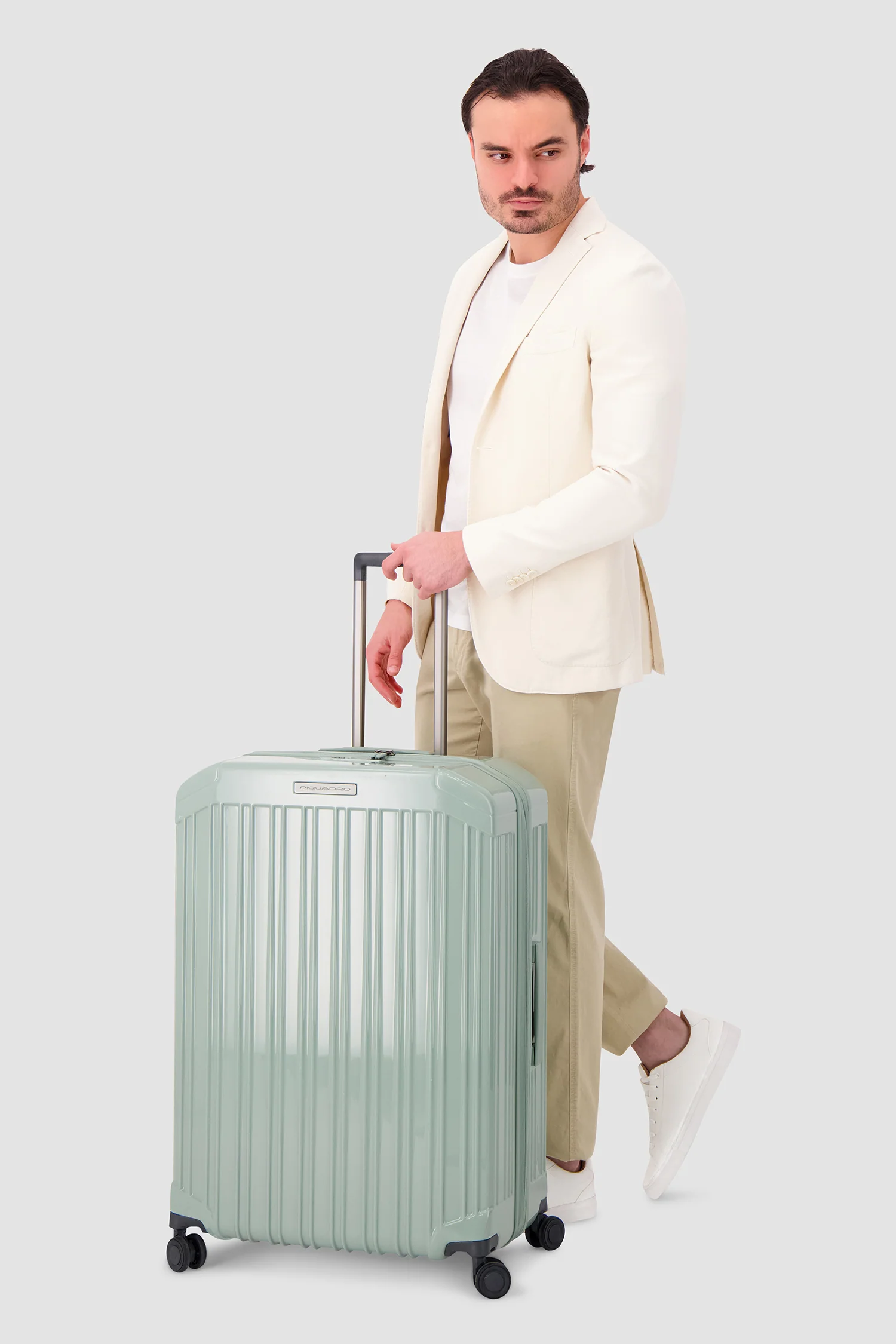 Piquadro Sage Green Expadable Large 4 Wheel Suitcase - Image 3