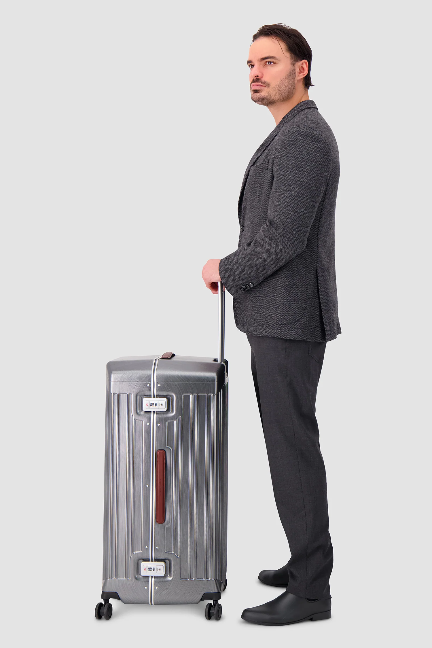 Piquadro Silver Hardside Trunk Shape 4 Wheel Suitcase - Image 4