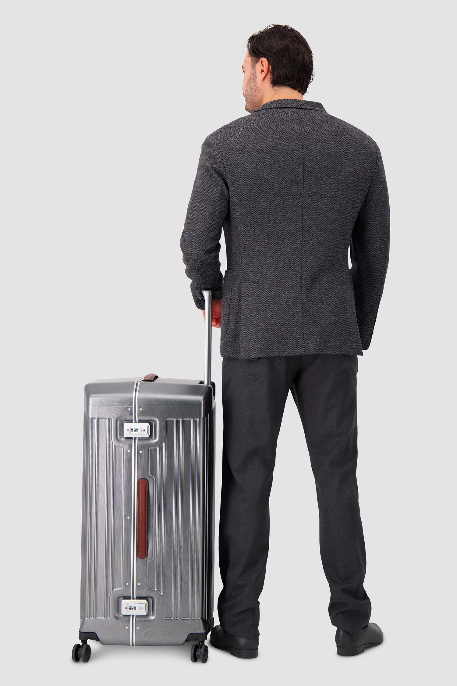 Piquadro Silver Hardside Trunk Shape 4 Wheel Suitcase - Image 5