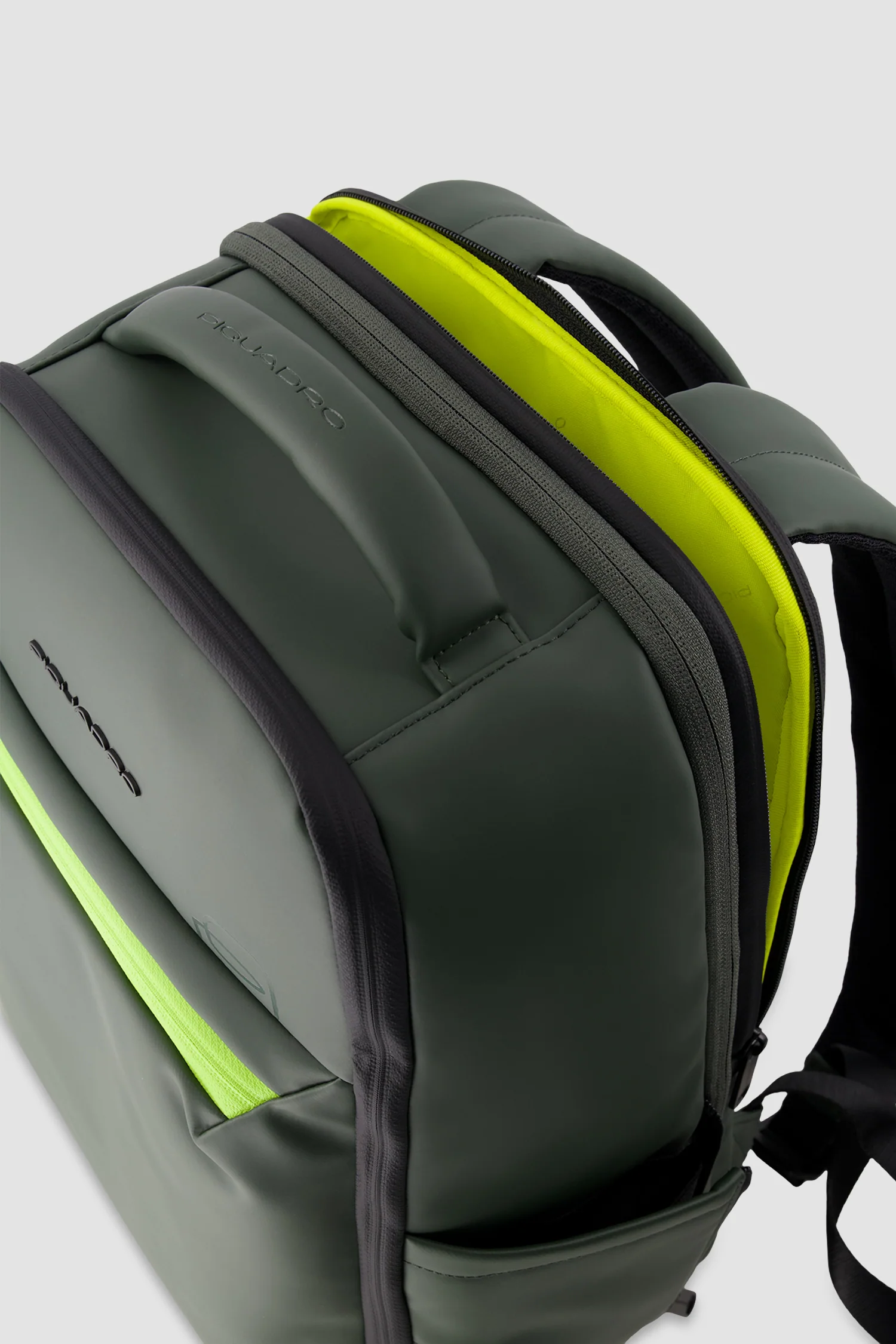 Piquadro Green Travel Laptop Backpack - Image 7