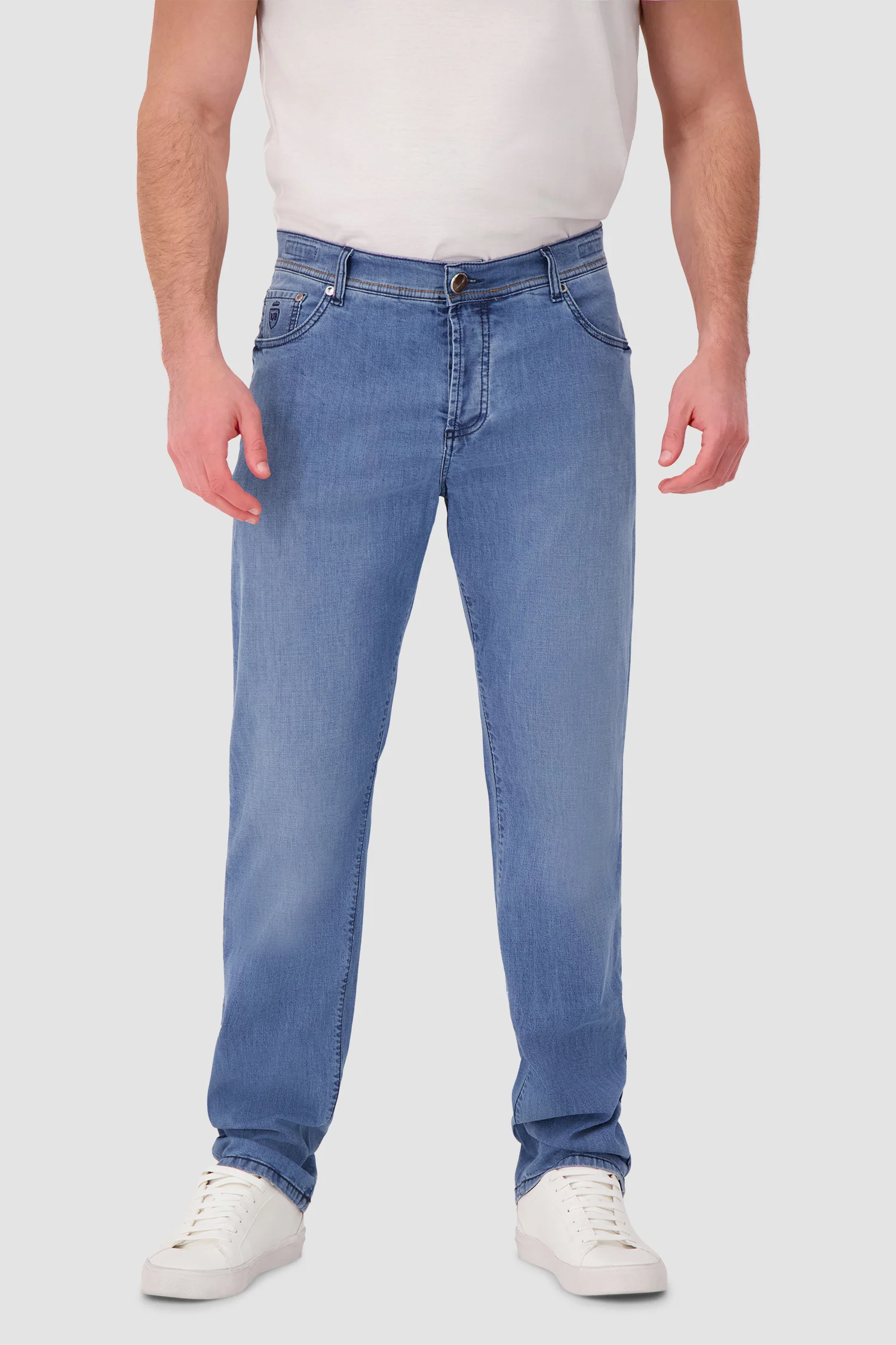 Richard J. Brown Jeans - Image 5