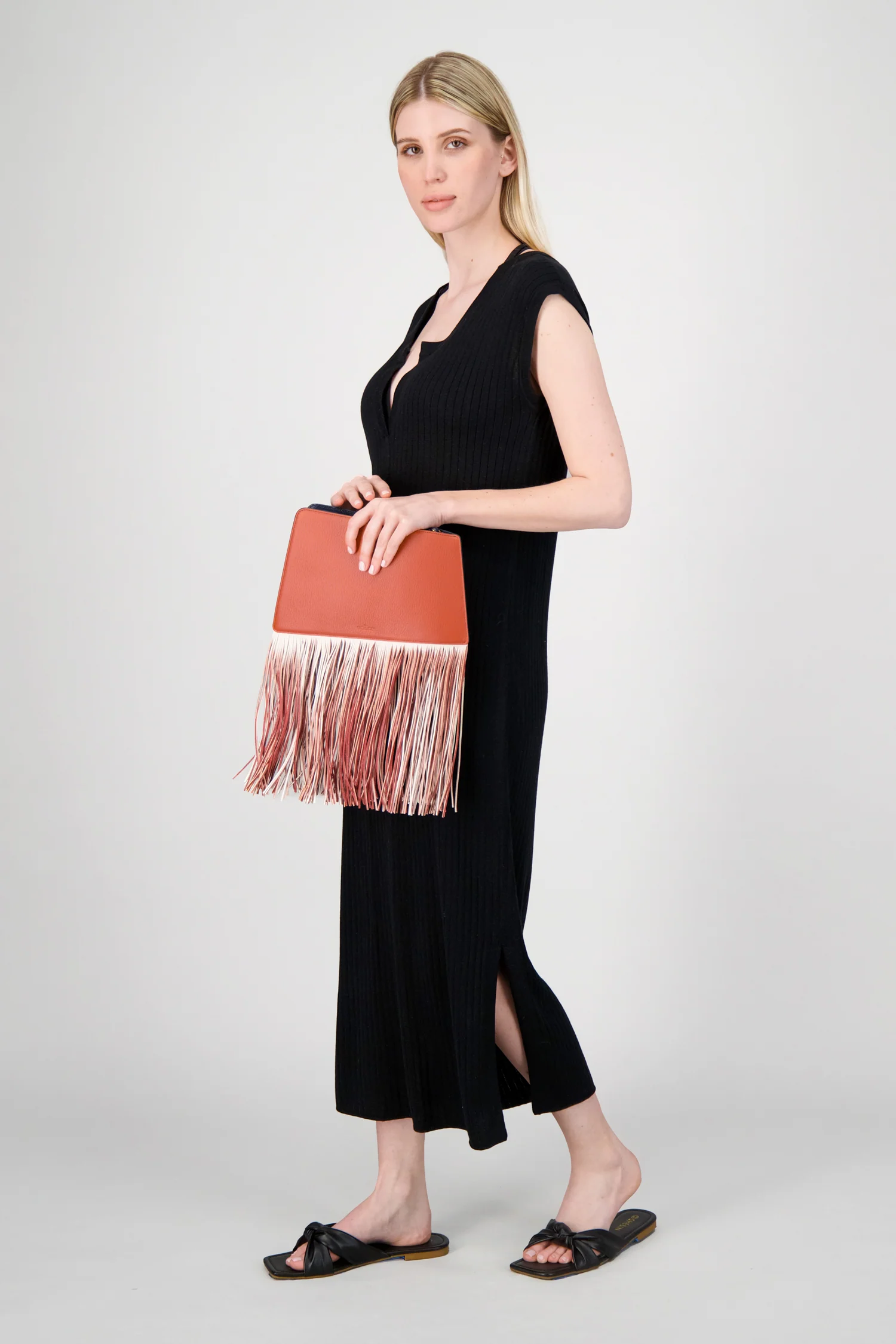 The Volon Forest Dia Fringed Clutch - Image 5