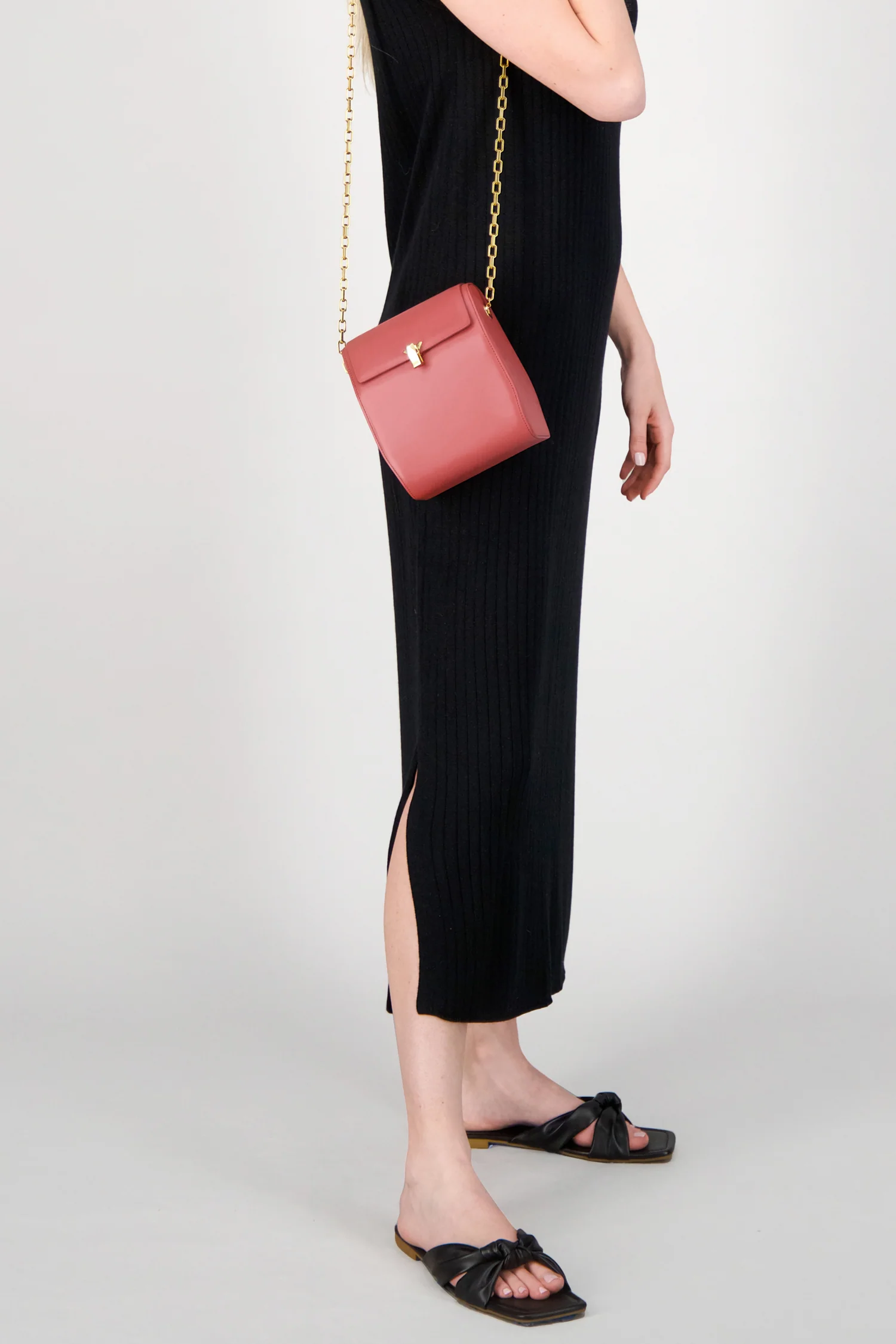 The Volon Pink PO Leather Box Bag - Image 2